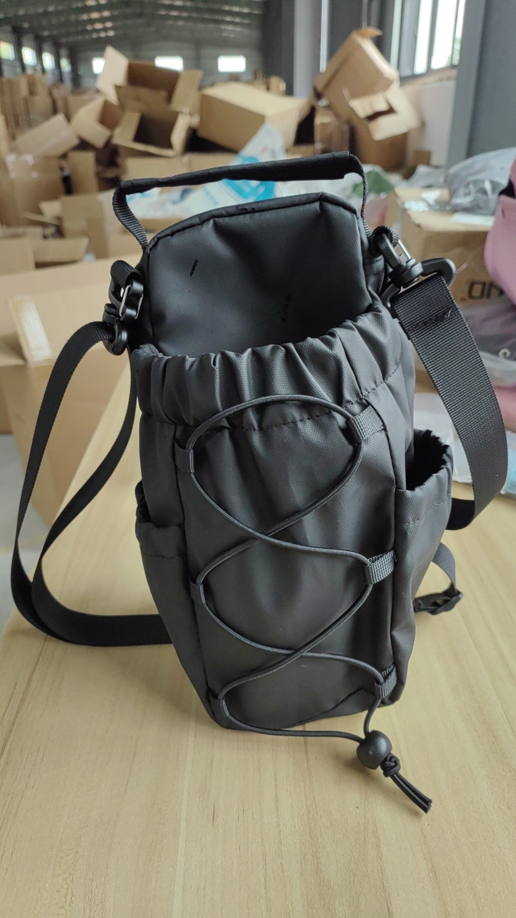 Portable Water Bottle Holder Bag | Insulated Sports Bottle Carrier with Adjustable Strap for Gym, Hiking & Travel
