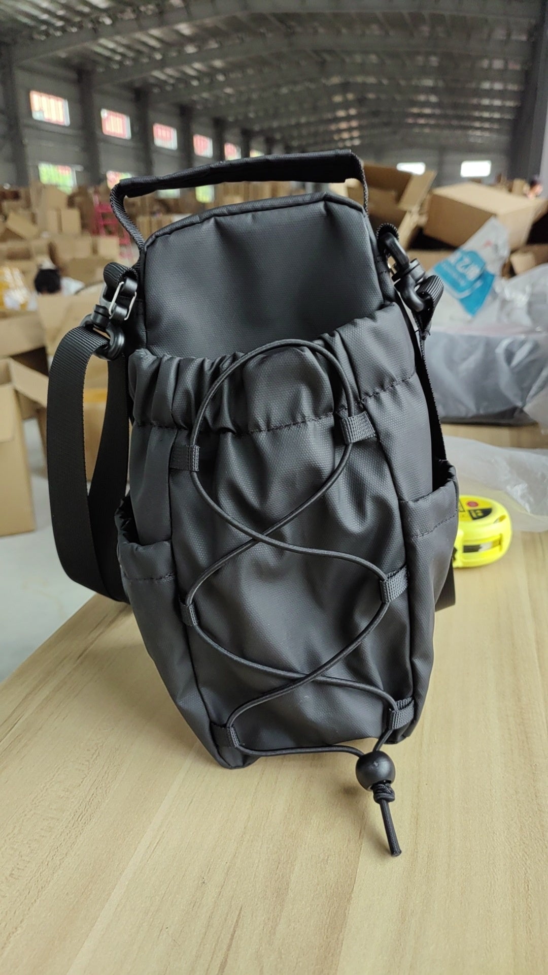 Portable Water Bottle Holder Bag | Insulated Sports Bottle Carrier with Adjustable Strap for Gym, Hiking & Travel